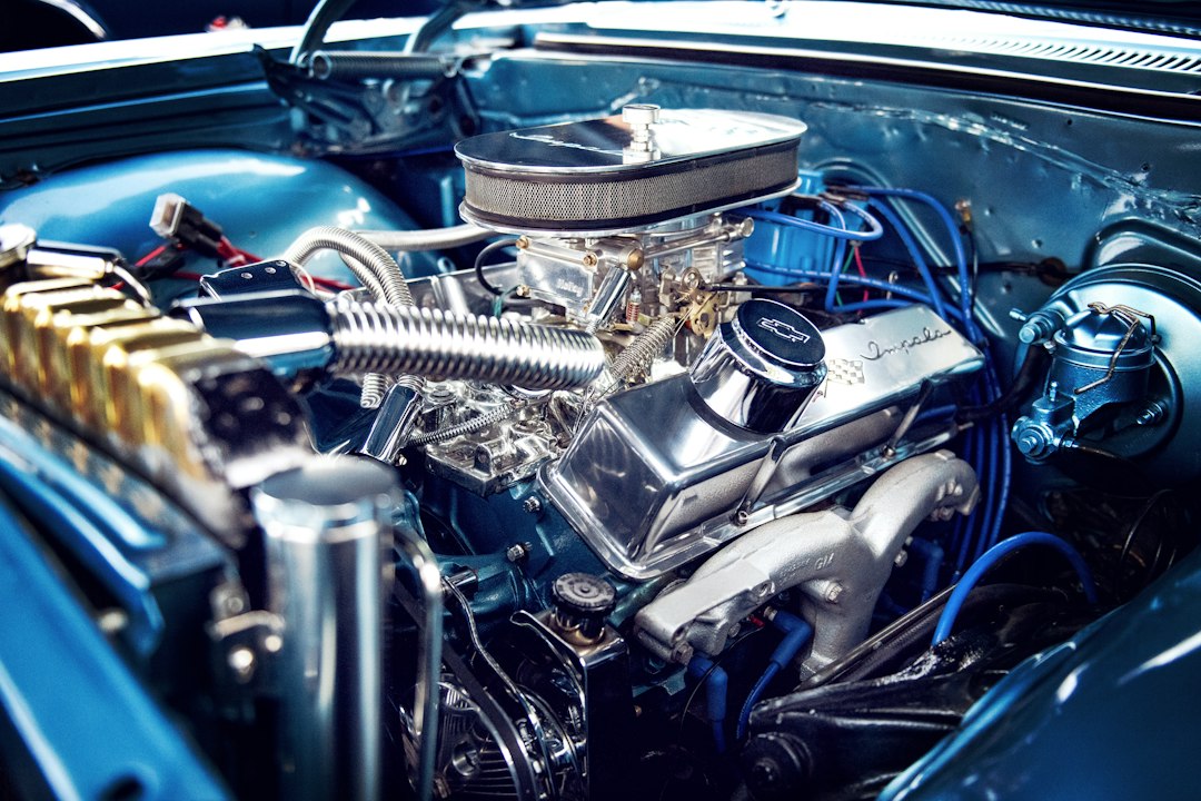 Motor V8 limpo e reluzente